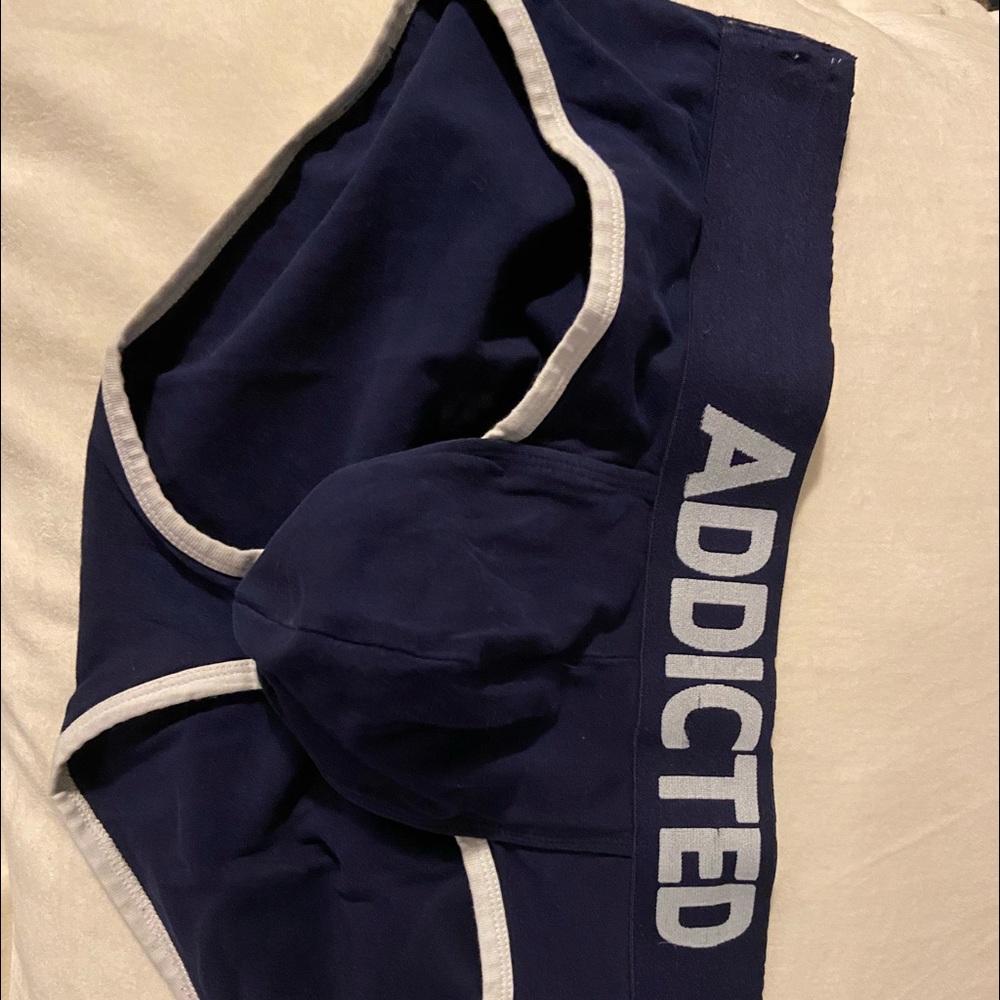 Men’s addicted briefs with pouch
